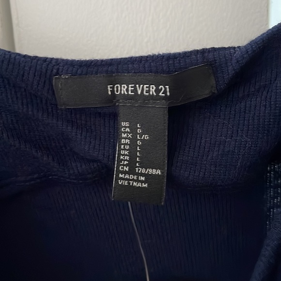3 for $20 - Forever 21 Navy Skinny Strap Roundneck Tank Top - Picture 3 of 3